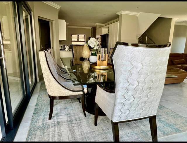 4 BEDROOM HOUSE FOR SALE IN LOMBARDY ESTATE